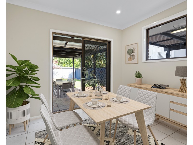 14 Sylvania Street, Wellington Point QLD 4160