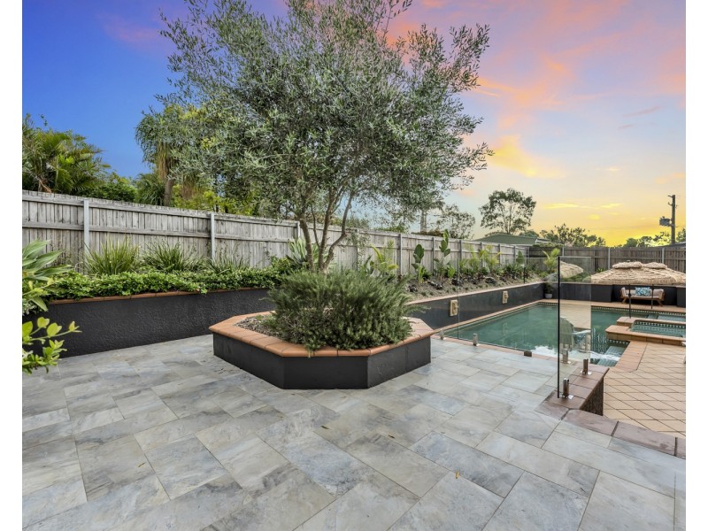 11 Kite Crescent, Thornlands QLD 4164