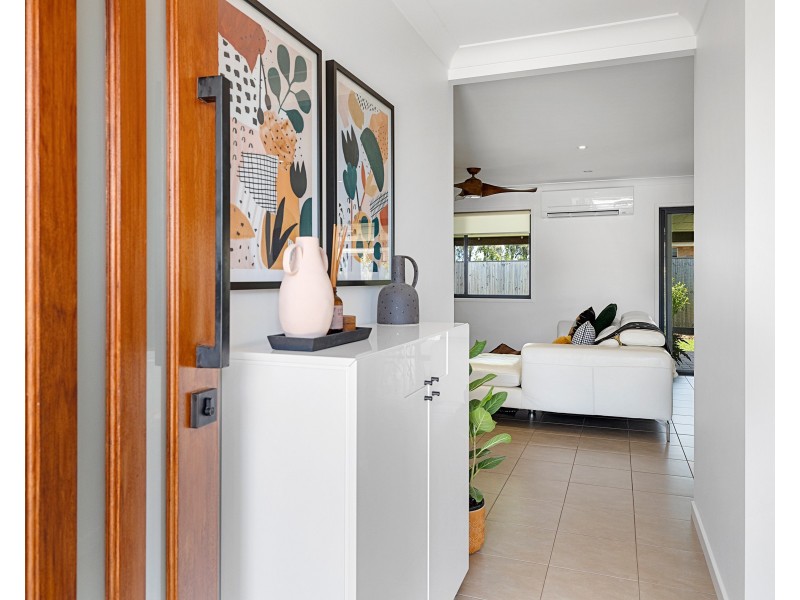 19 Lakefield Drive, Victoria Point QLD 4165