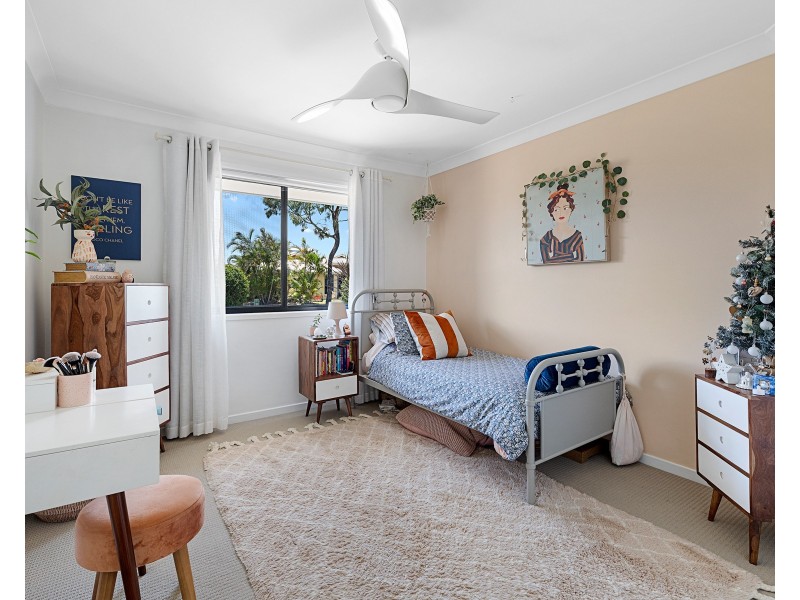 19 Lakefield Drive, Victoria Point QLD 4165