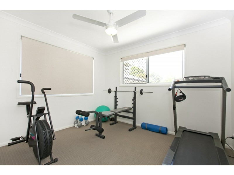 203 Mooroondu Road, Thorneside QLD 4158