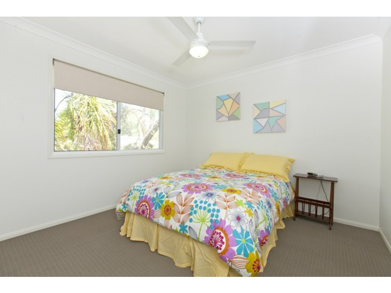 203 Mooroondu Road, Thorneside QLD 4158