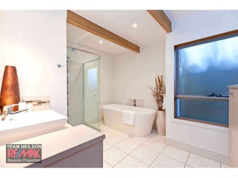 93 Muir Street, Cannon Hill QLD 4170