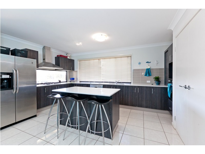 1 Mill Street, Redland Bay QLD 4165