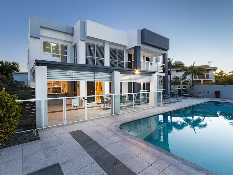 15 MARTINGALE COURT, Raby Bay QLD 4163