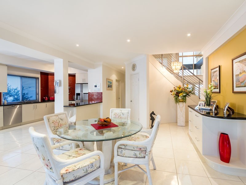 15 MARTINGALE COURT, Raby Bay QLD 4163