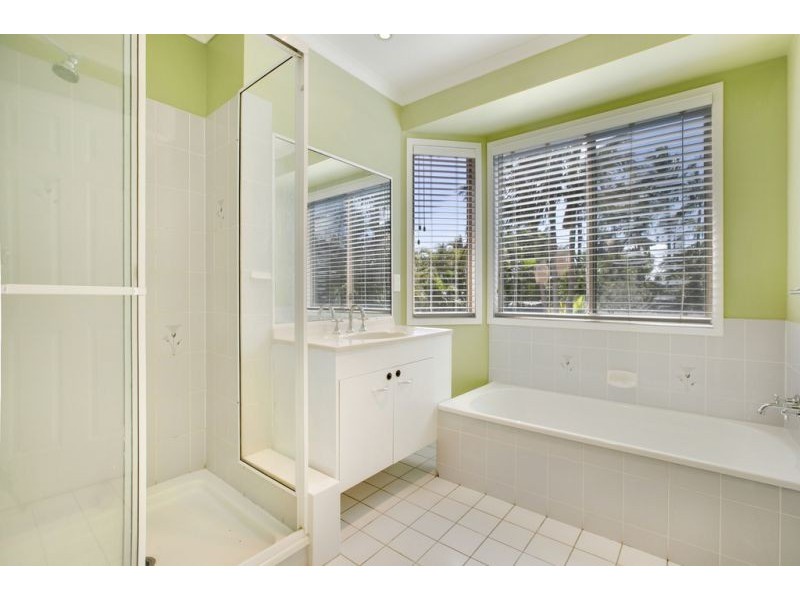 16 Prescoter Drive, Victoria Point QLD 4165