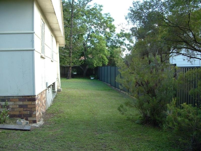 33 Collingwood Road, Birkdale QLD 4159