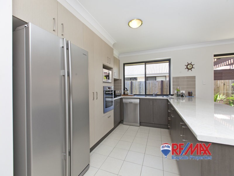 16 Nutmeg Court, Birkdale QLD 4159