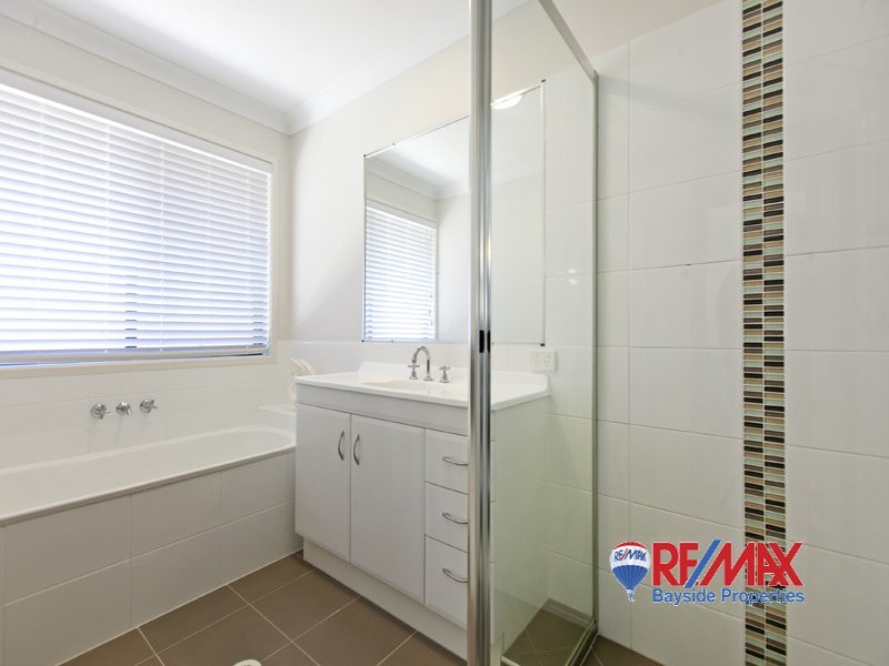 16 Nutmeg Court, Birkdale QLD 4159