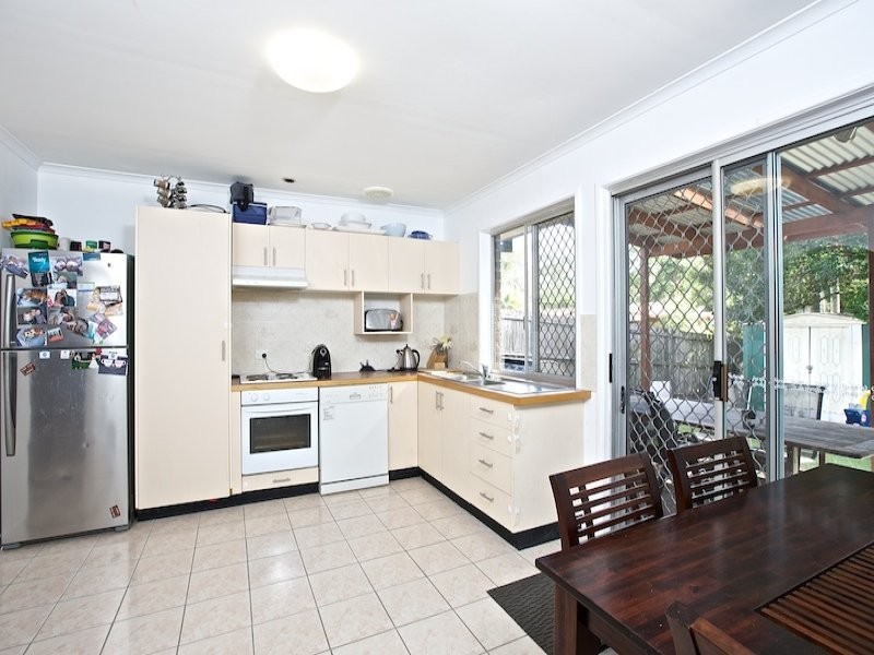 4 Weymouth Street, Alexandra Hills QLD 4161