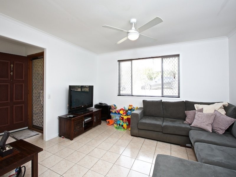 4 Weymouth Street, Alexandra Hills QLD 4161
