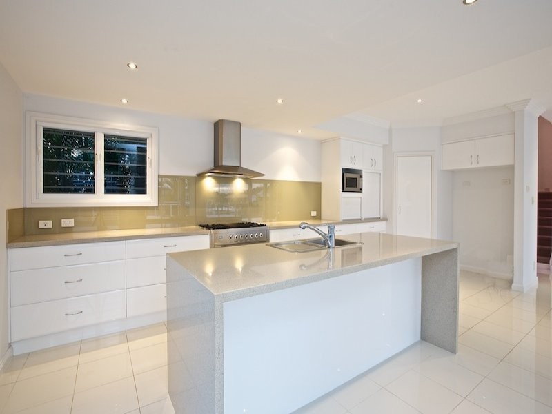 25 Downwind Crt, Birkdale QLD 4159