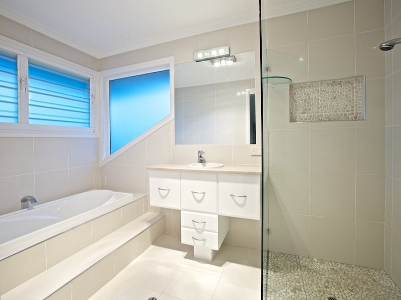 25 Downwind Crt, Birkdale QLD 4159