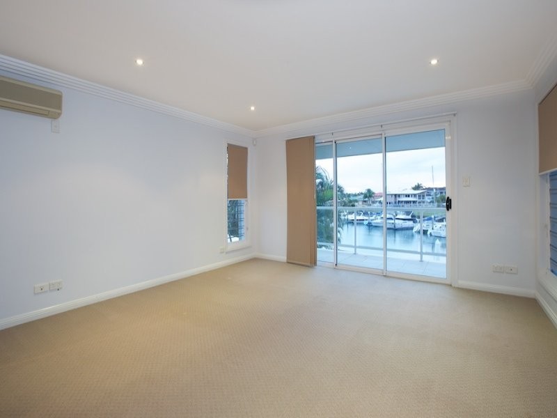 25 Downwind Crt, Birkdale QLD 4159