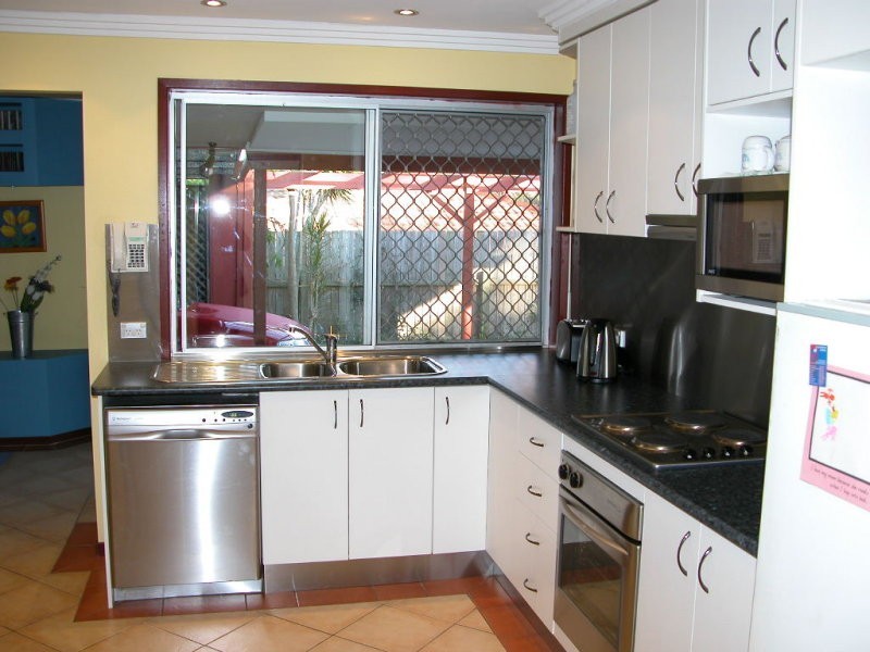 24 Plymstock, Alexandra Hills QLD 4161