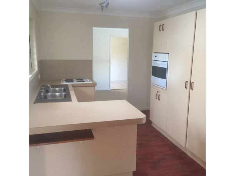 24 Kooringa Avenue, Cleveland QLD 4163