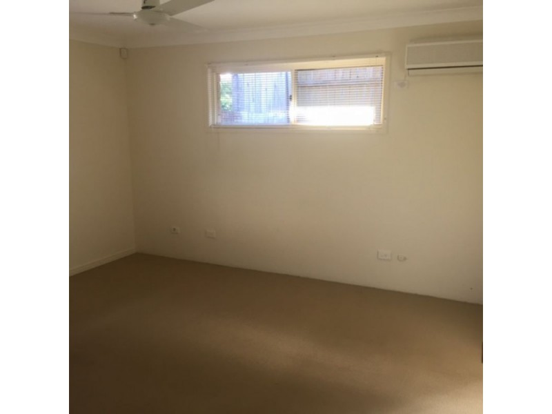 24 Kooringa Avenue, Cleveland QLD 4163