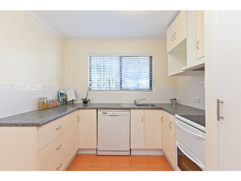 11 Fir St, Victoria Point QLD 4165