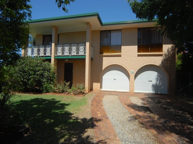 27 Werong Crescent, Cleveland QLD 4163