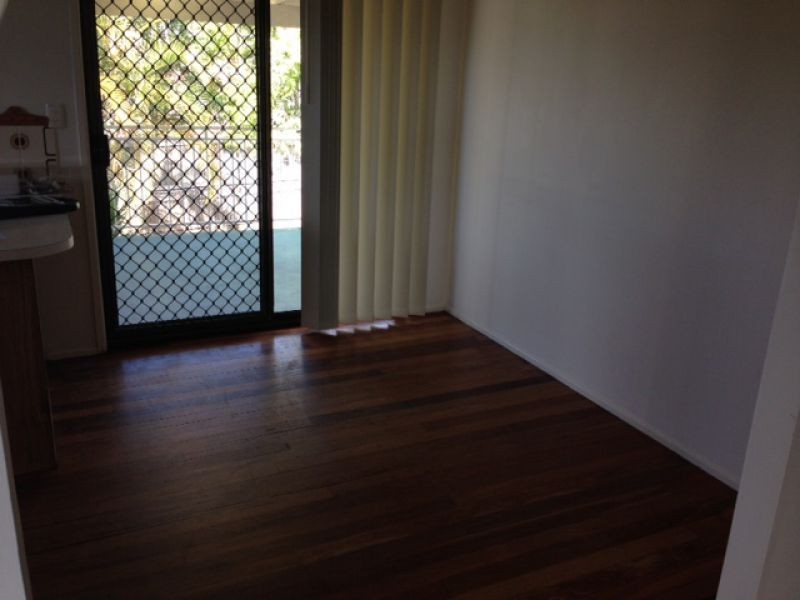 27 Werong Crescent, Cleveland QLD 4163