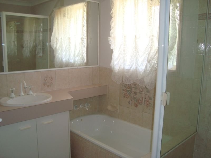12 Emerald Street, Alexandra Hills QLD 4161