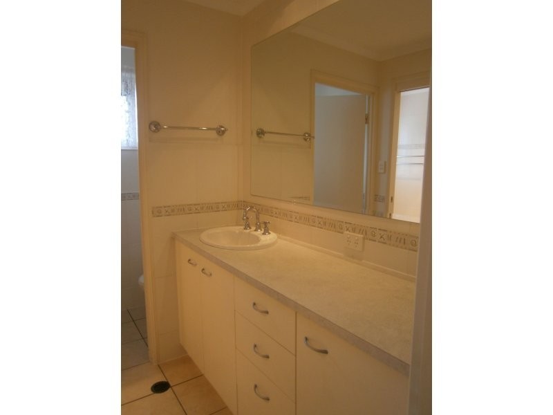 4 Richard Court, Capalaba QLD 4157
