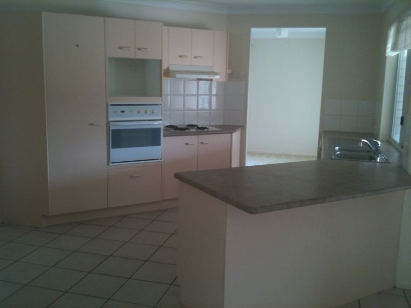 19 Chesterfield Street, Wellington Point QLD 4160