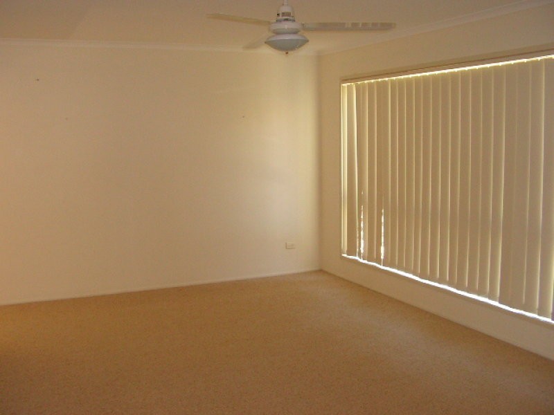 40 Cambridge Drive, Alexandra Hills QLD 4161