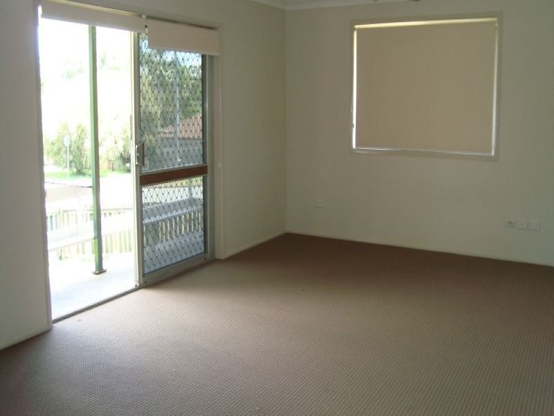 8 Edinburgh Street, Alexandra Hills QLD 4161