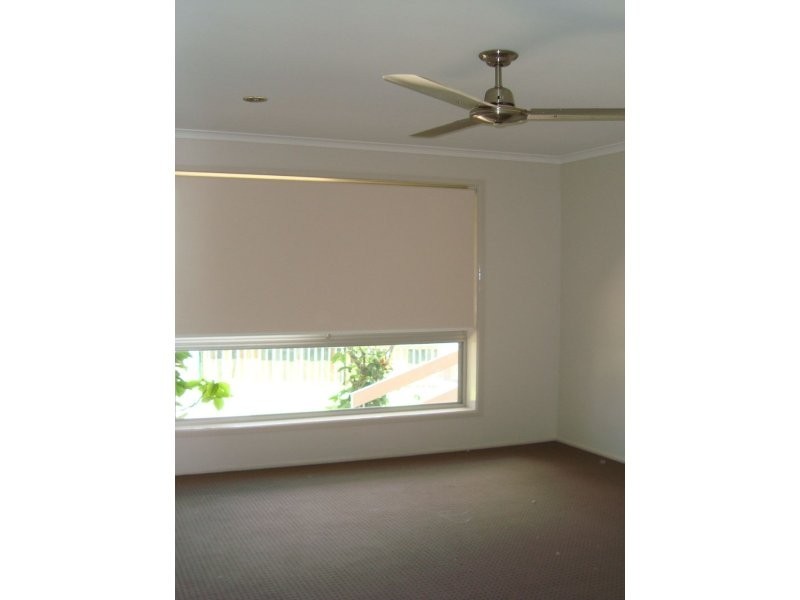 8 Edinburgh Street, Alexandra Hills QLD 4161