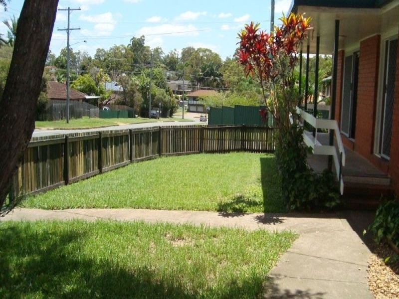 8 Edinburgh Street, Alexandra Hills QLD 4161