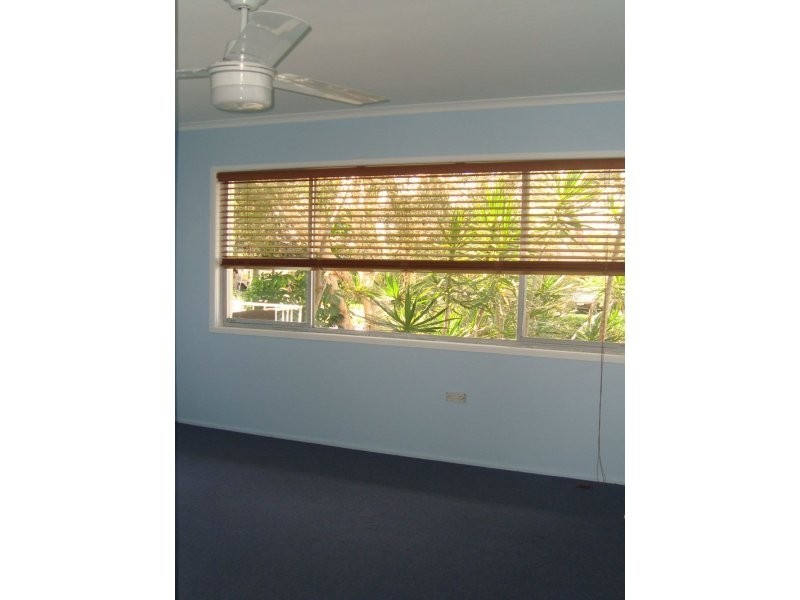 9 Cambridge Drive, Alexandra Hills QLD 4161