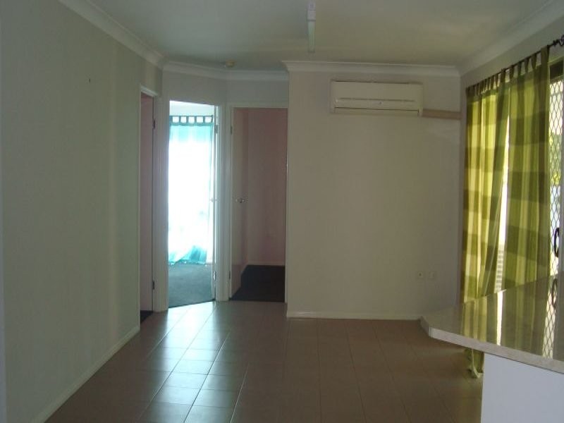 10 Morden Street, Birkdale QLD 4159