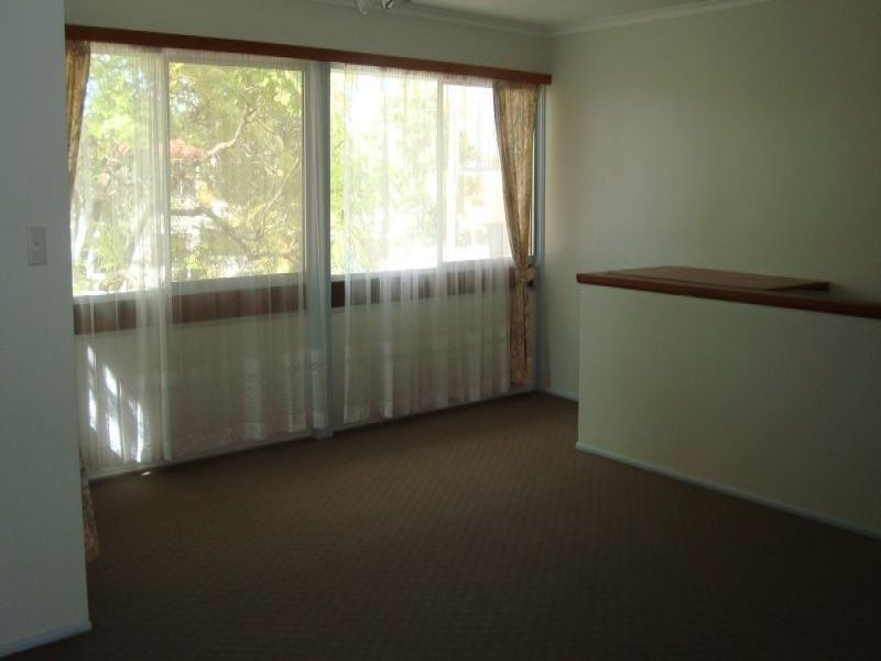 16 Elizabeth Drive, Alexandra Hills QLD 4161