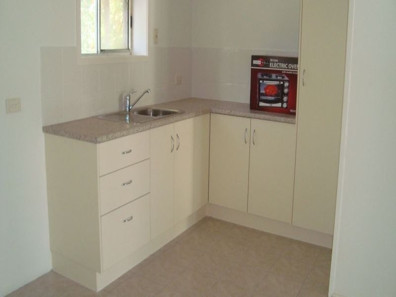 16 Elizabeth Drive, Alexandra Hills QLD 4161