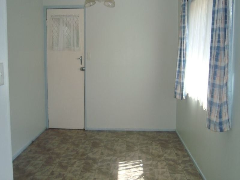 16 Elizabeth Drive, Alexandra Hills QLD 4161