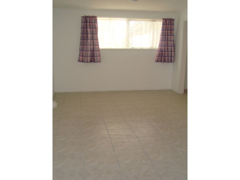 16 Elizabeth Drive, Alexandra Hills QLD 4161