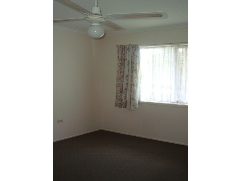 16 Elizabeth Drive, Alexandra Hills QLD 4161