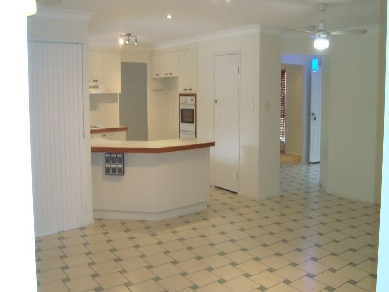 77 Windermere, Alexandra Hills QLD 4161