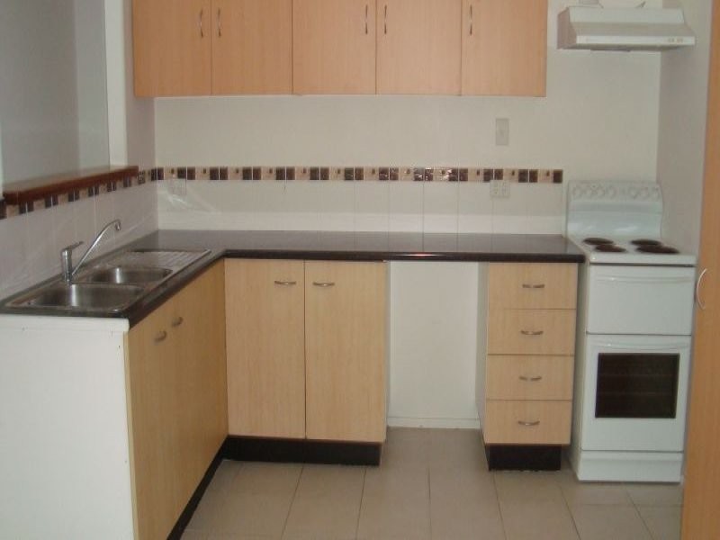 16 Holland Crescent, Capalaba QLD 4157