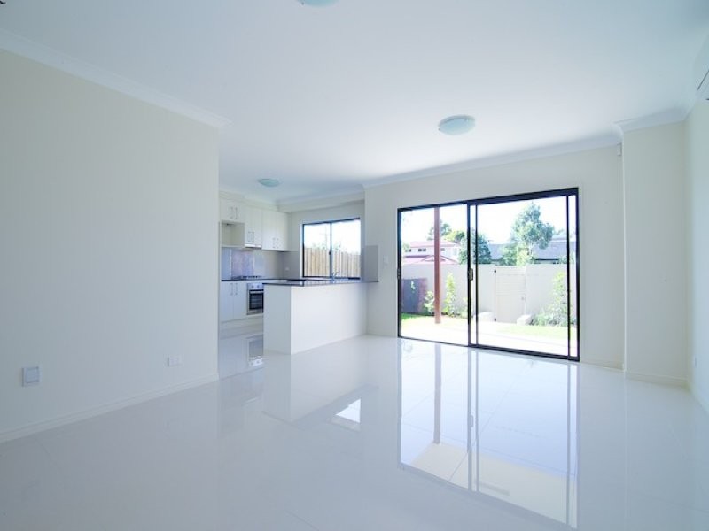 2/65 Queen Street, Cleveland QLD 4163