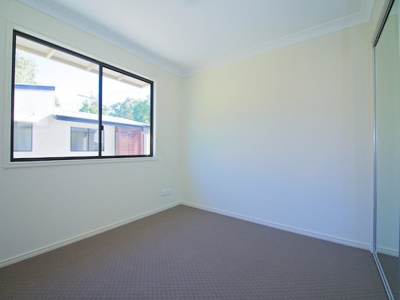 2/65 Queen Street, Cleveland QLD 4163