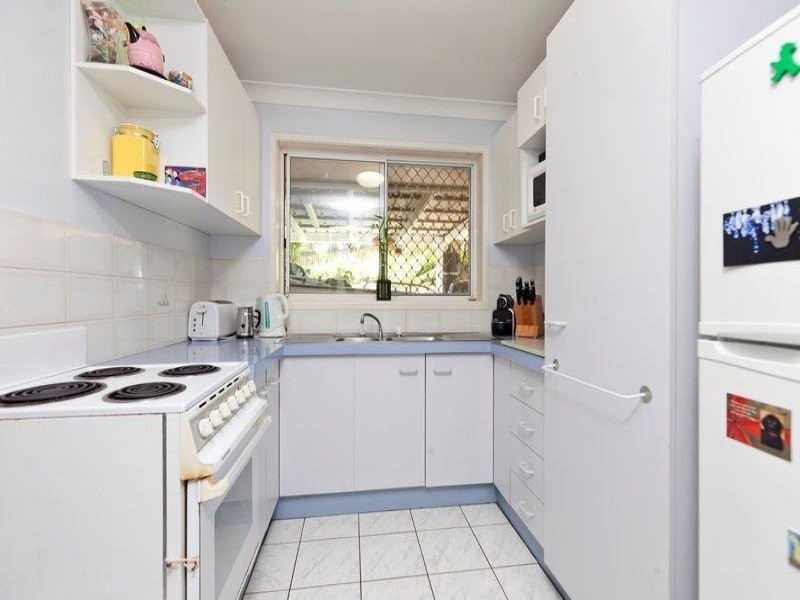 1 Chantilly Close, Alexandra Hills QLD 4161