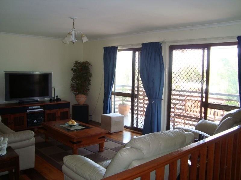 15 Kennedy Drive, Capalaba QLD 4157