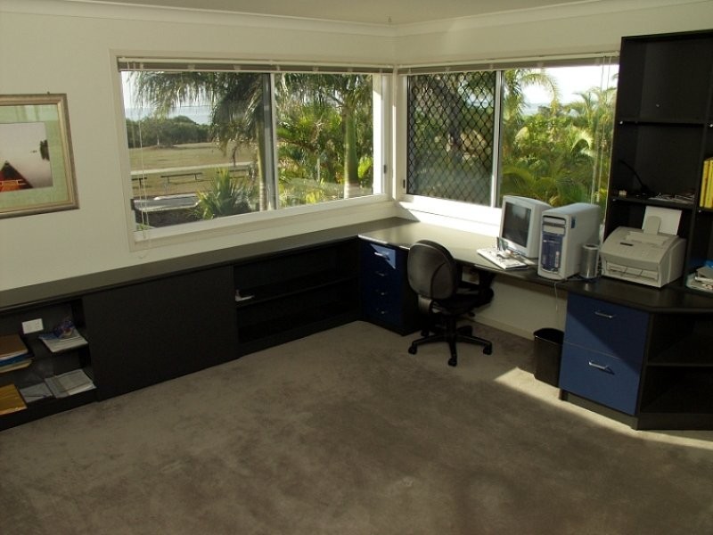 92 Mary Pleasant Drive, Birkdale QLD 4159