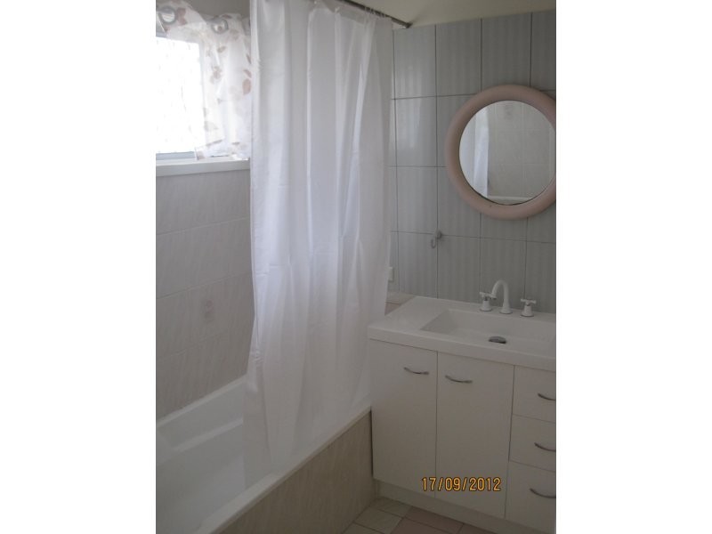 16 Burns Street, Capalaba QLD 4157