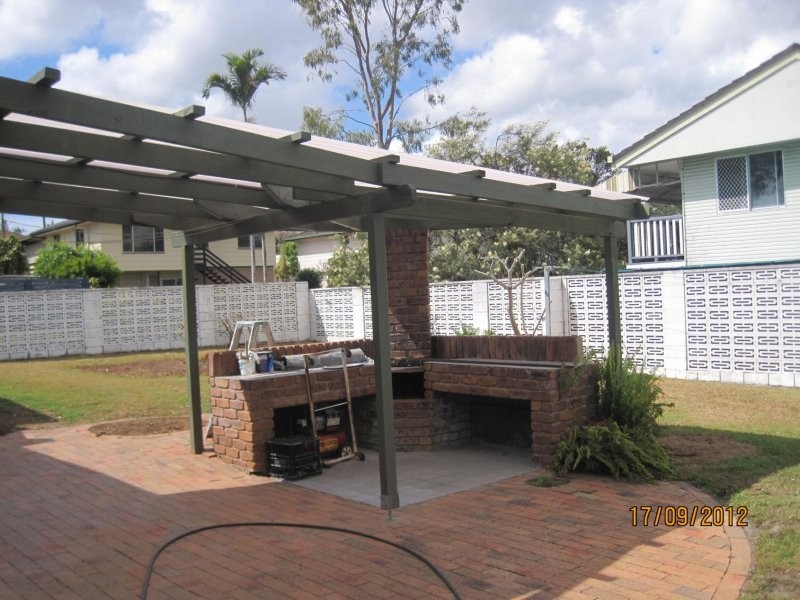 16 Burns Street, Capalaba QLD 4157