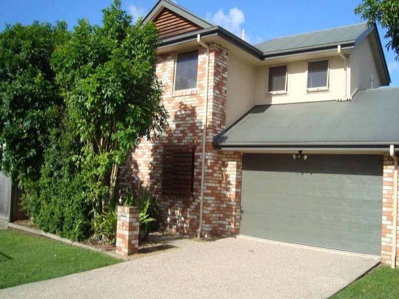 7 Indigo Street, Redland Bay QLD 4165
