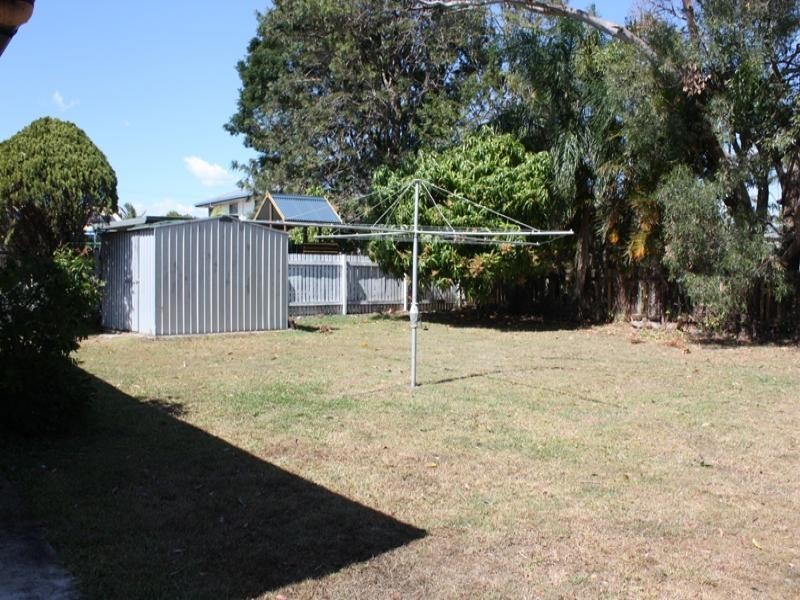 4 Cavell Street, Birkdale QLD 4159